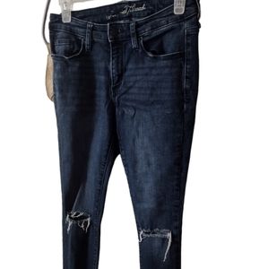 Euc like new universal thread jeans